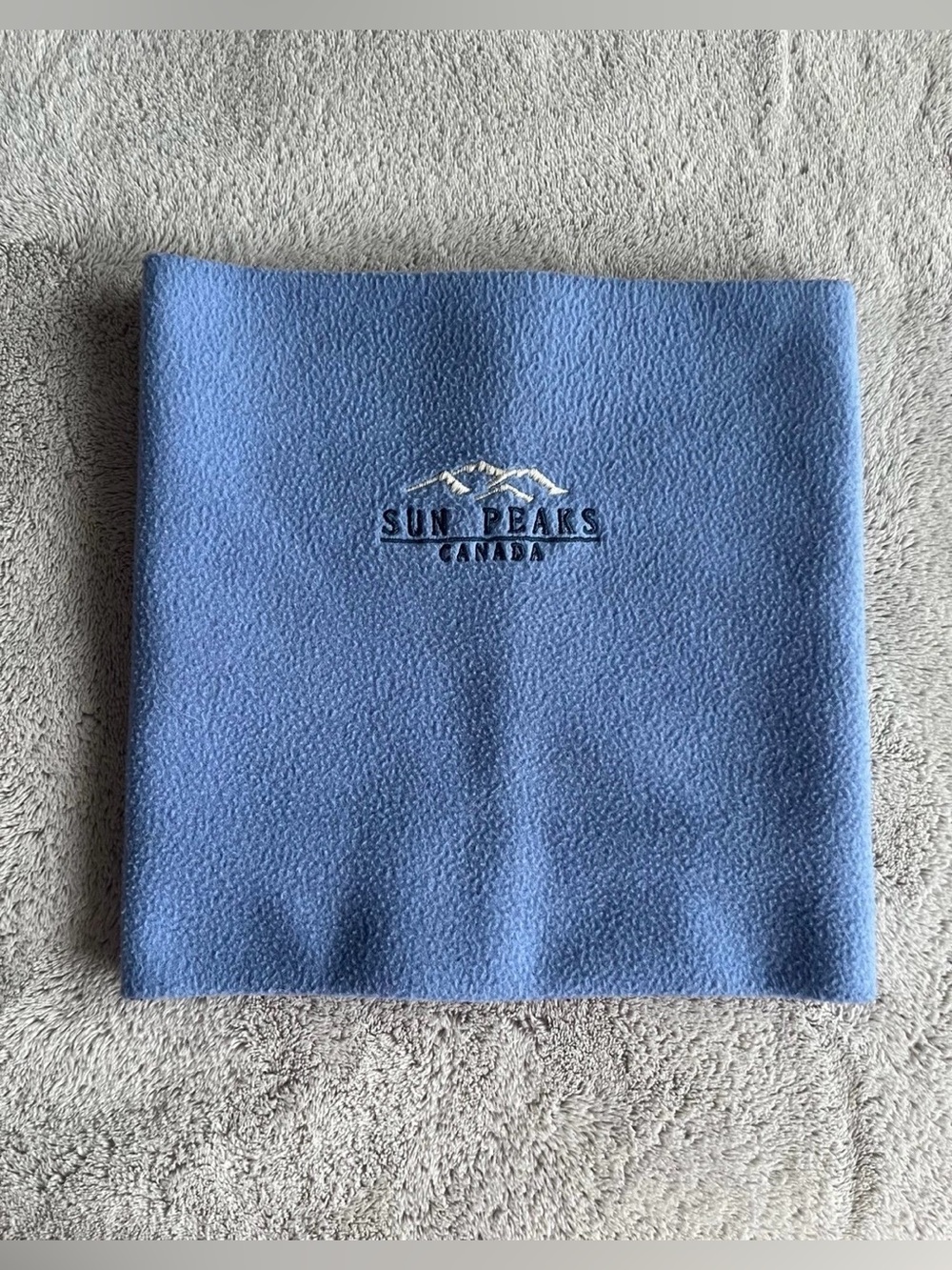 Vintage Baby Blue Embroidered Sun Peaks Canada Resort Fleece Neck Gaiter Warmer